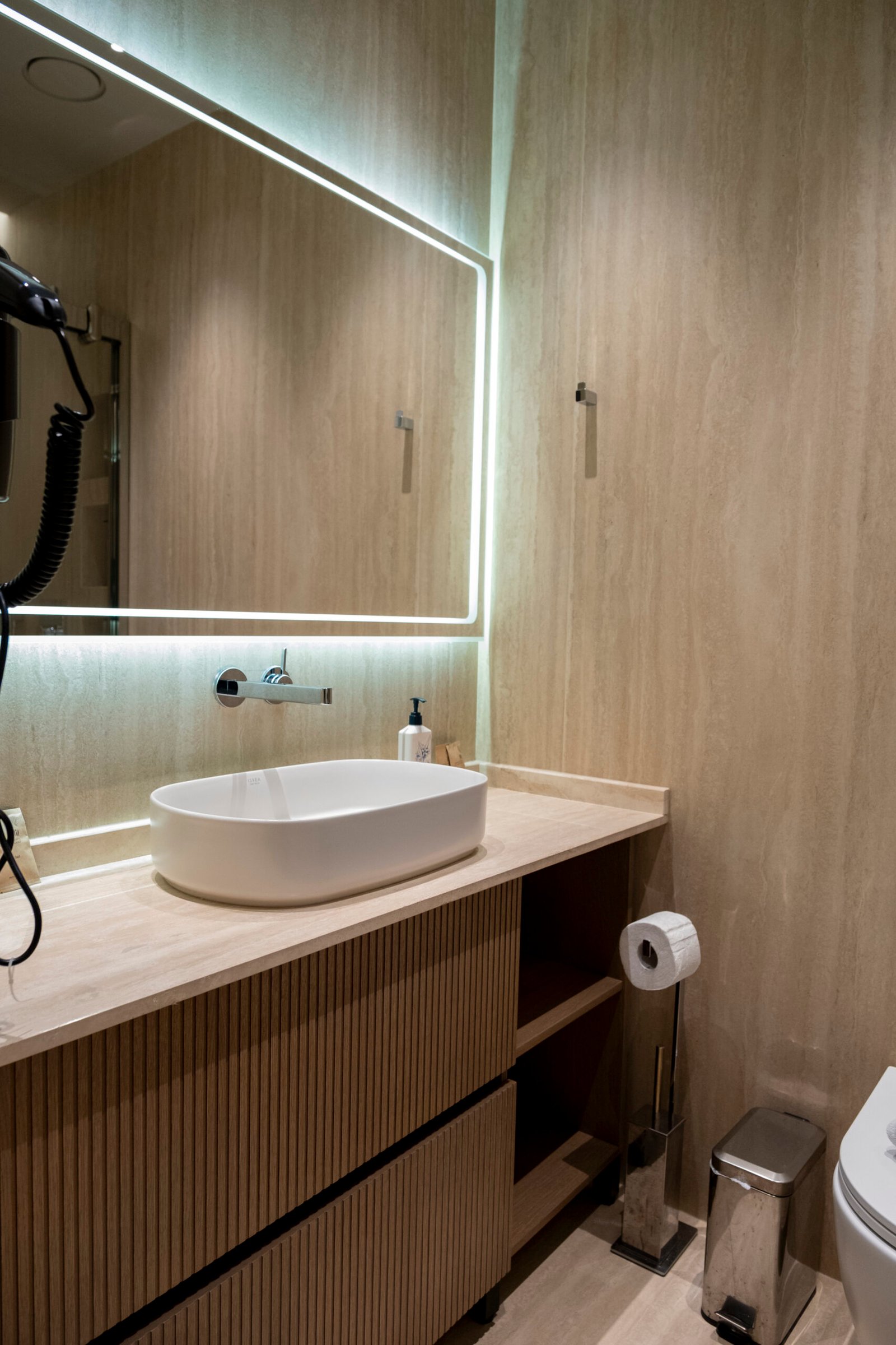 Terra Hotel Room 406 (5)